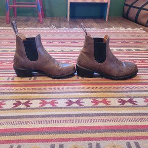 Blundstone Heeled Chelsea Boots Green